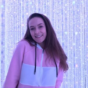 Meet your Posher, Gabriella